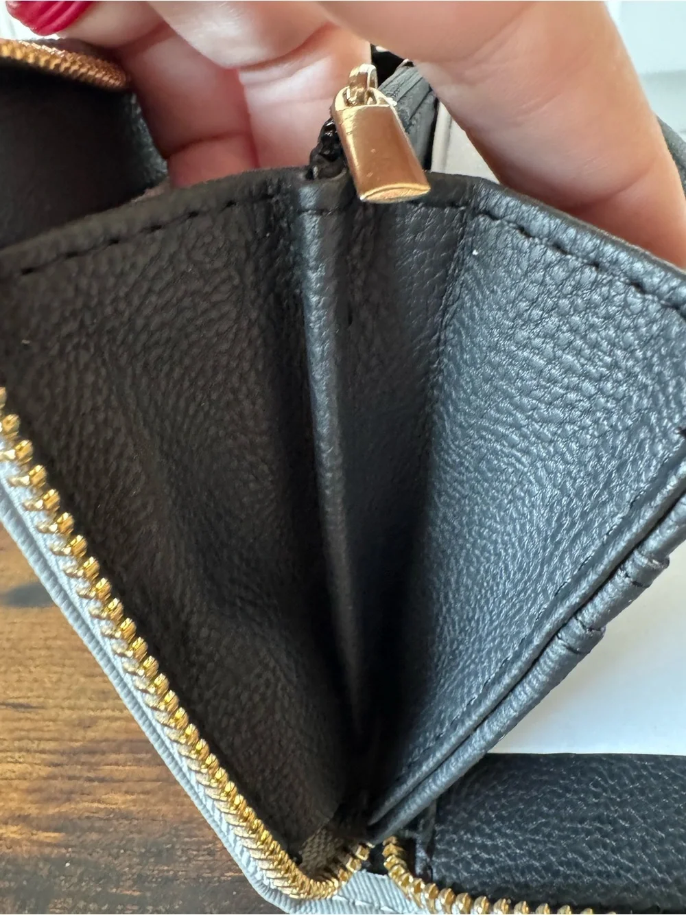 Betsey Johnson Gray Zip Around Wristlet Wallet NWOT Gold Hardware